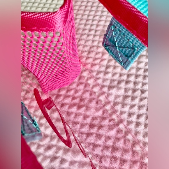 New Barbie Small Pink Tote, Lunch Bag, Purse w/ Doll Keychain - 9.5” x 6.25” - Picture 3 of 8